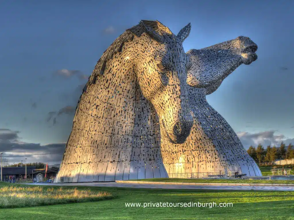 Kelpies tours, mistake taking photos of the Kelpies, expert guidance from photographer